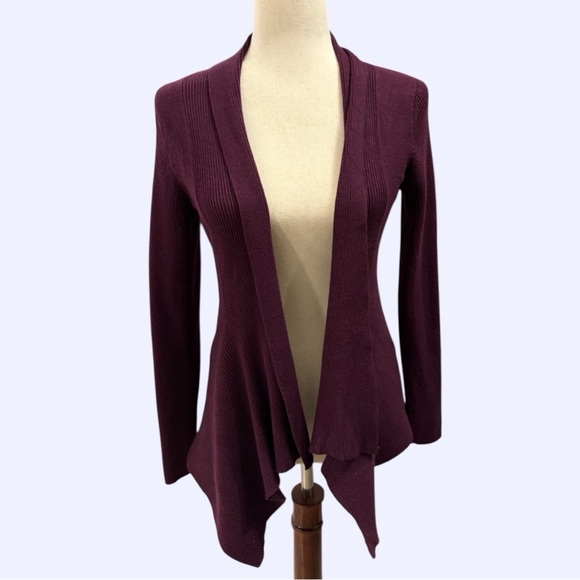 89th & MADISON | Purple Cardigan with Ribbed Detailing Small - Picture 1 of 4